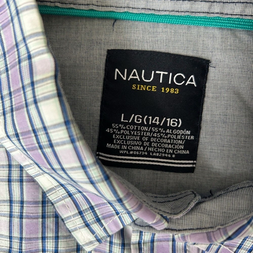 Nautica Boys Button up Dress Shirt in purple and blue size Large 14/16 - Picture 3 of 8